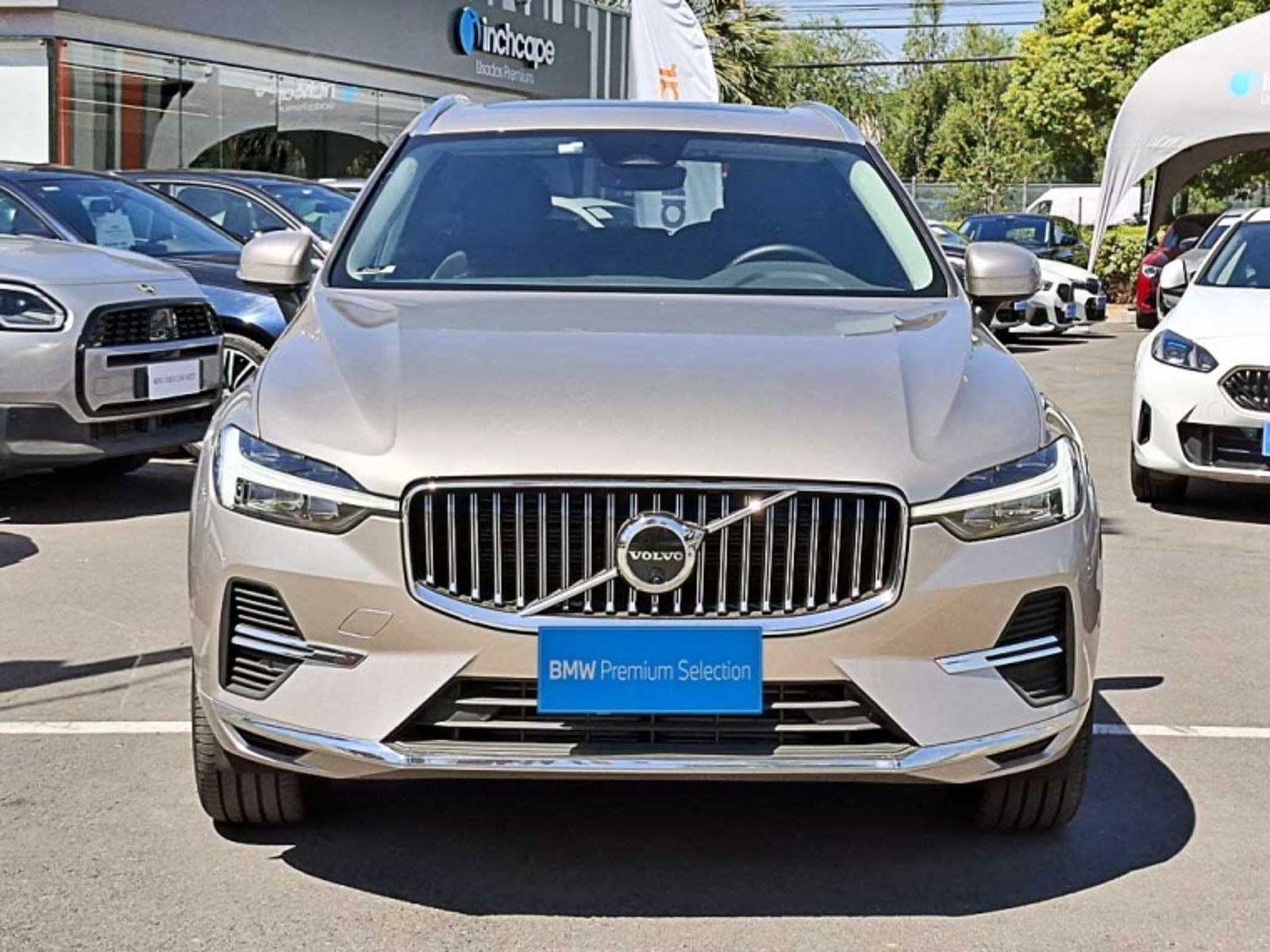 Volvo Xc60 T8 Awd Recharge Ultimate 2025 - Foto 3 de 13