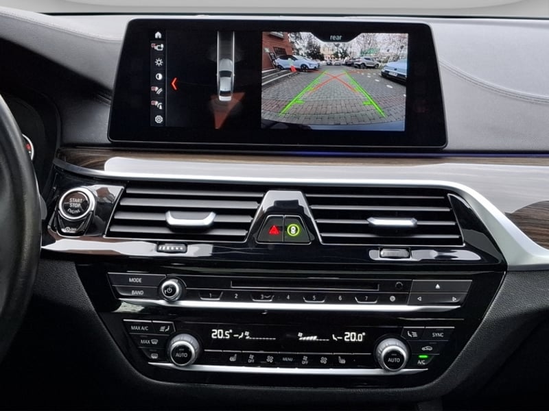 BMW 530 I Luxury 2.0 Aut 2018 - Imagen 18 de 20