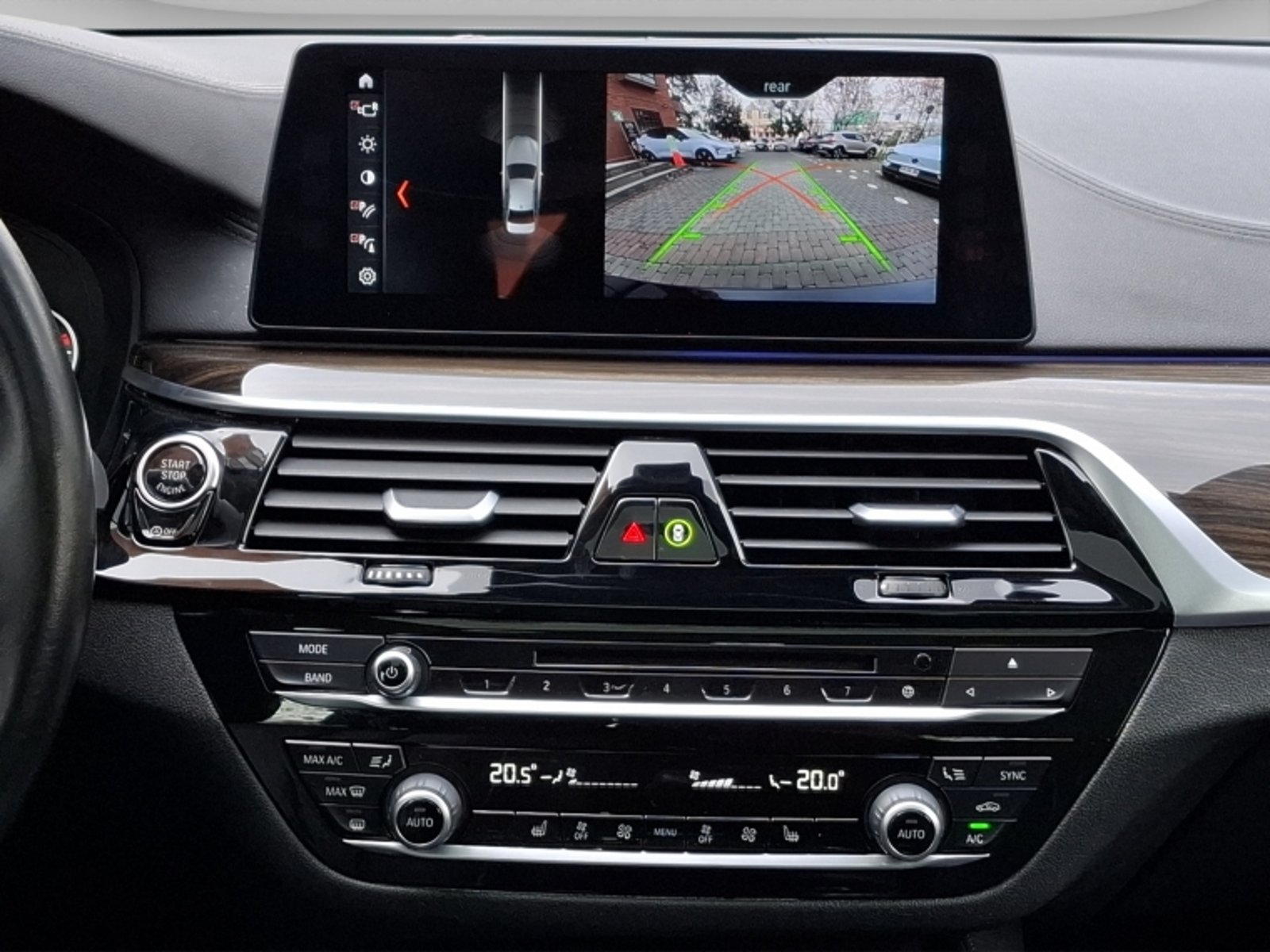 BMW 530 I Luxury 2.0 Aut 2018 - Imagen 18 de 20