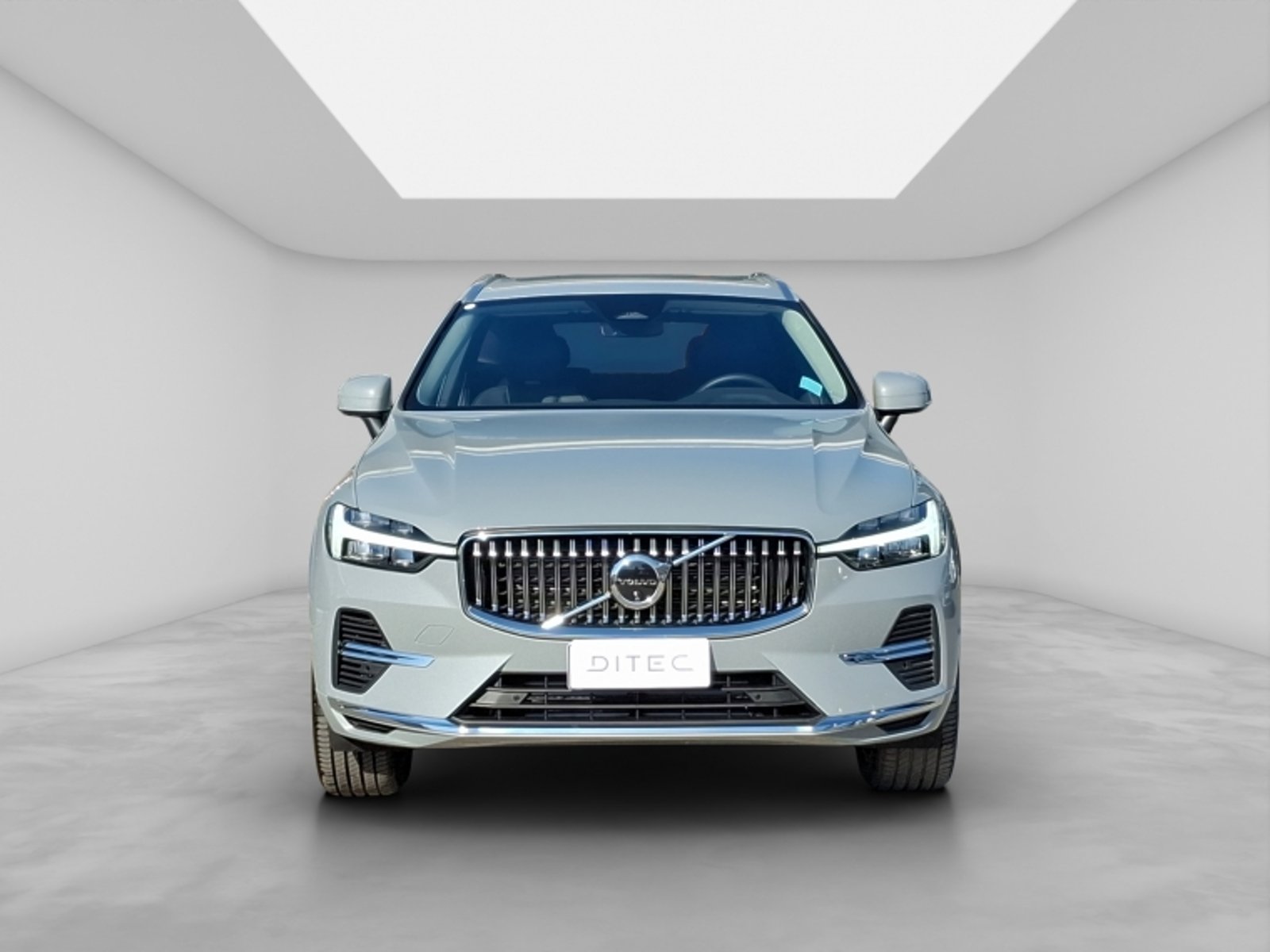 Volvo Xc60 T8 Recharge 2026 - Foto 2 de 20