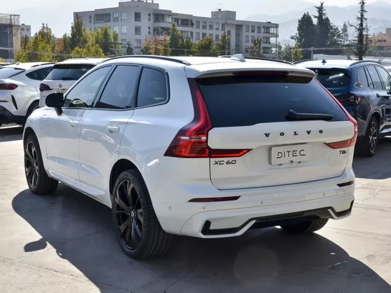 Volvo Xc60 T8 Recharge 4x4 2.0 Aut 2025 - Imagen 8 de 19