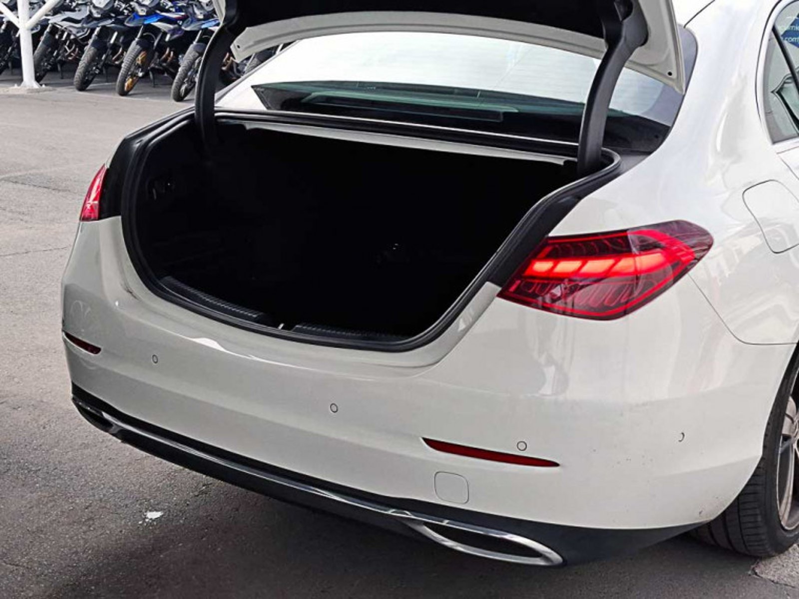 MERCEDES BENZ C 200 Sedan 1.5 Aut 2023 - Imagen 11 de 11