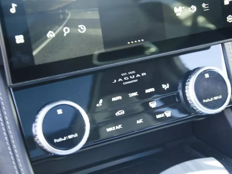 Jaguar F-pace R Dynamic S 2024 - Imagen 13 de 20