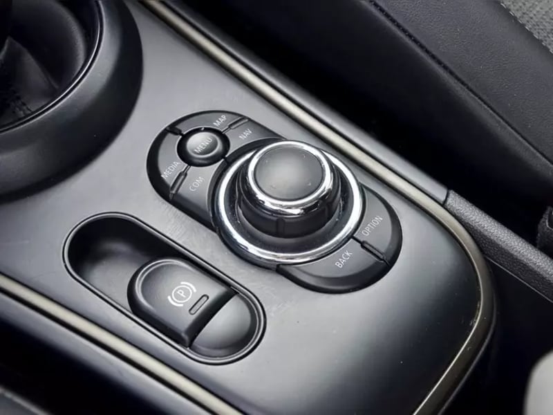 Mini Cooper Aut 2024 - Imagen 15 de 19