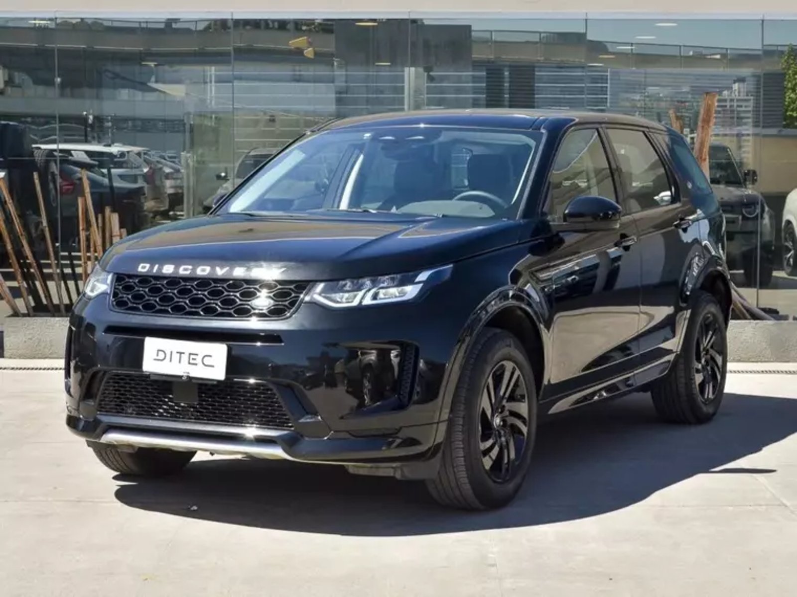 Land Rover Discovery sport 2.0 S Diesel 4x4 204hp At 5p 2025 - Foto 2 de 19