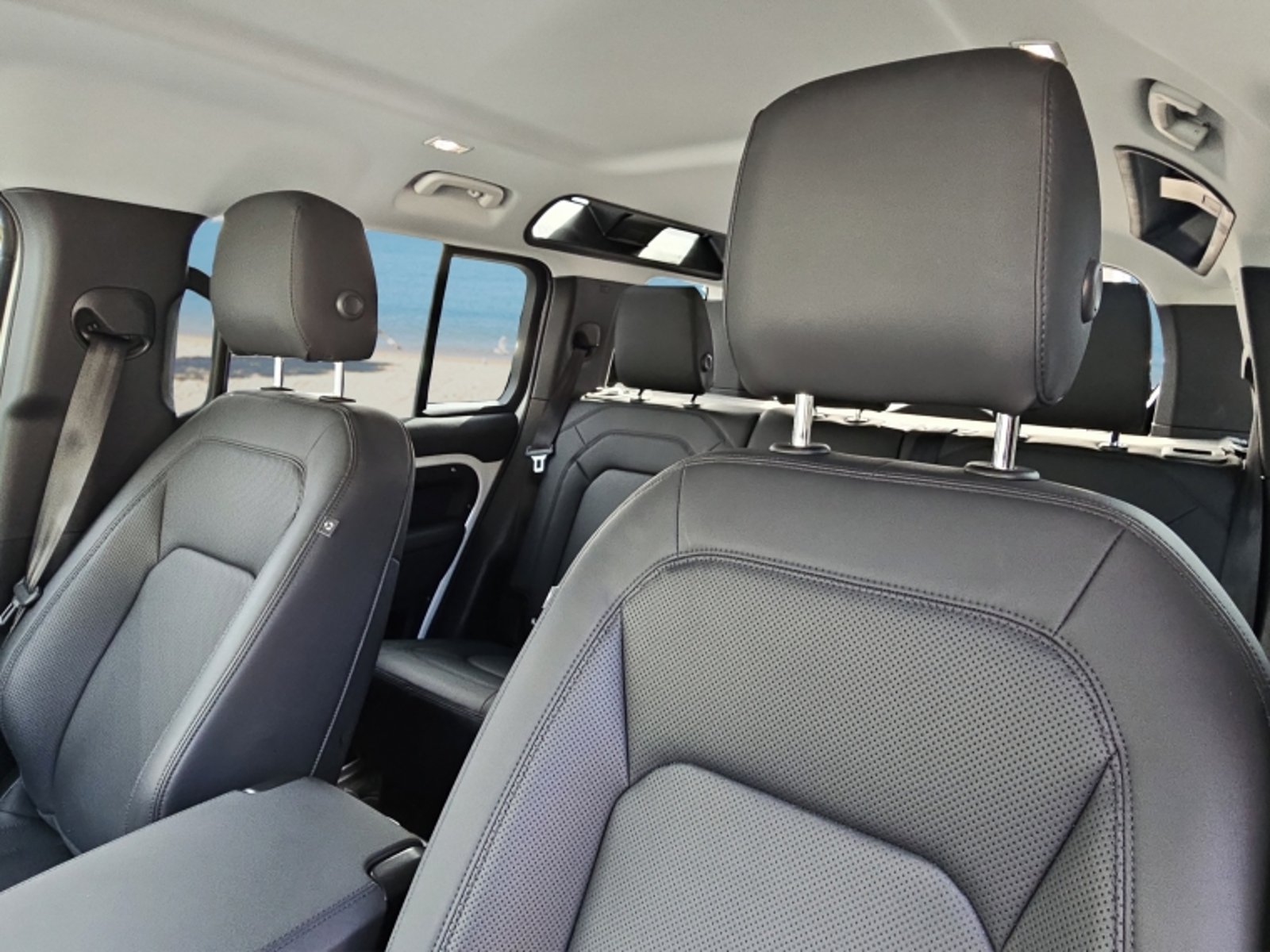Land Rover Defender 3.0 2025 - Imagen 11 de 20