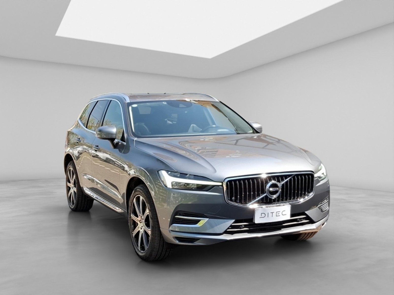 Volvo Xc60 T8 Inscription 2021 - Foto 3 de 16