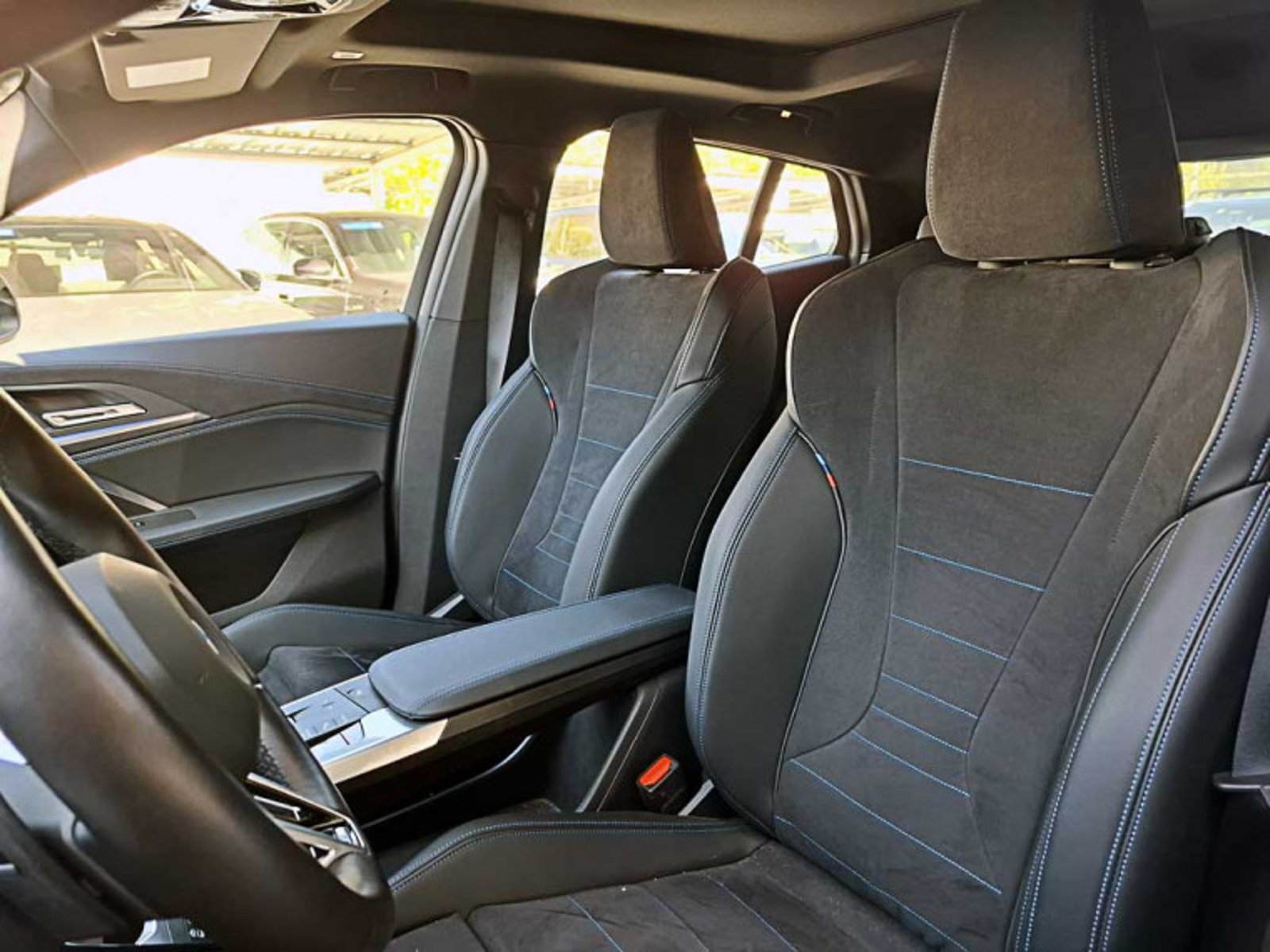BMW Ix2 Xdrive30 M Sport 2025 - Imagen 10 de 13