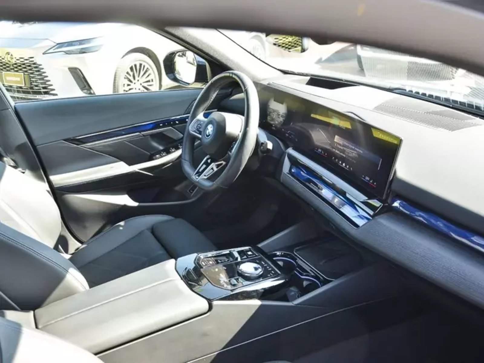 BMW 530 E Berlina M Sport 2026 - Imagen 6 de 15