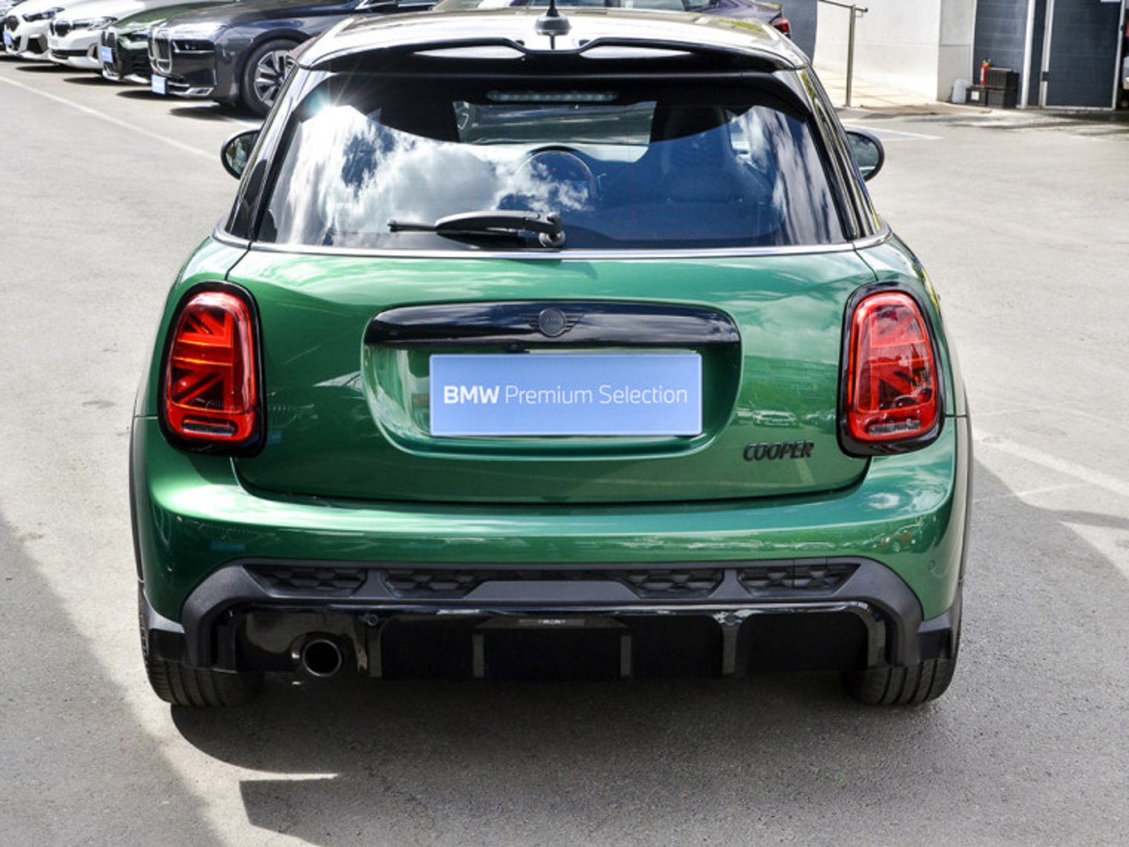MINI Cooper 1.5 Classic Sportpack 5p 2024 - Imagen 5 de 11