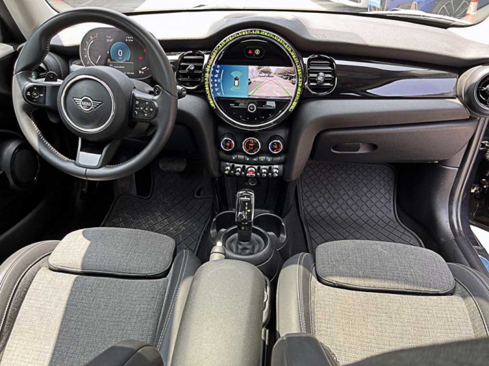 MINI Cooper S Hb 3p 2.0 Aut 2023 - Imagen 6 de 13