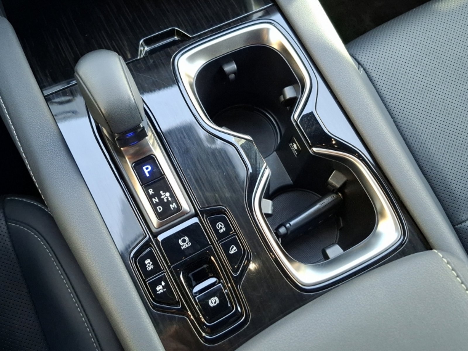 LEXUS Rx350 4x4 2.4 Aut 2024 - Imagen 13 de 20