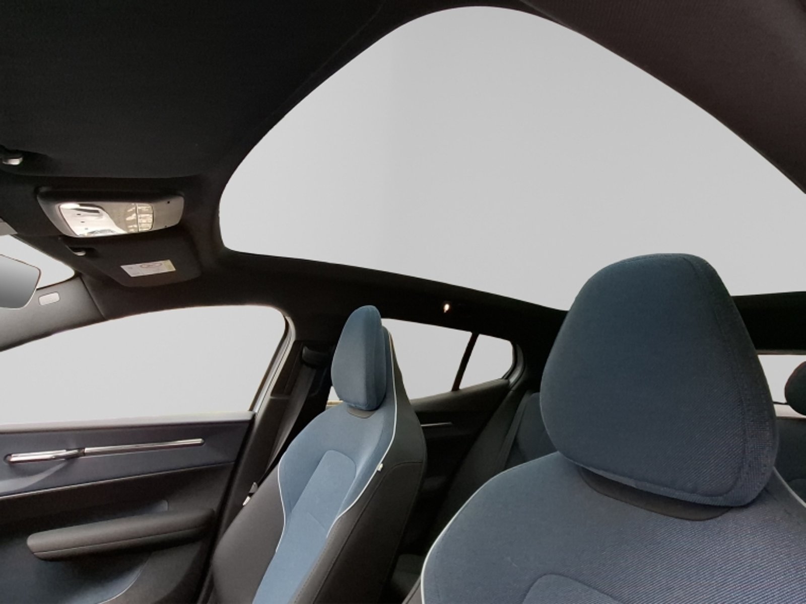 Volvo Ex30 E60 Ultra Aut 2025 - Imagen 11 de 20