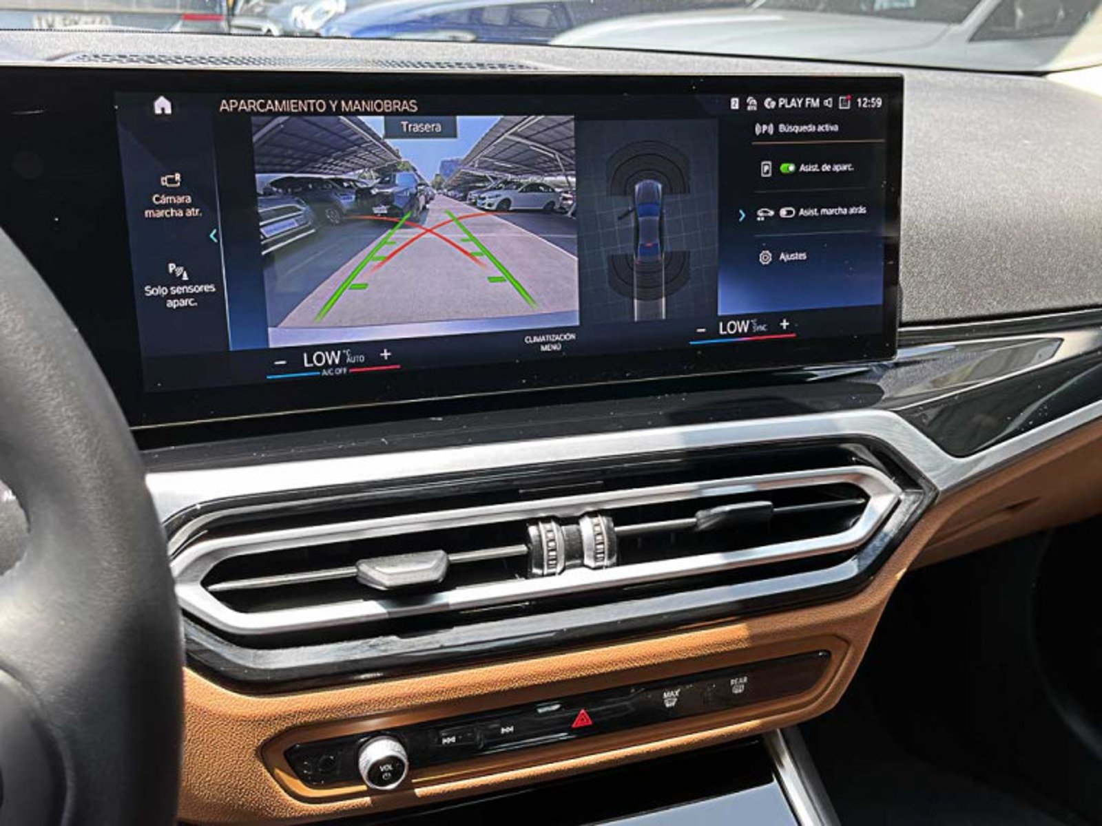BMW 320 I Urban 2024 - Imagen 8 de 13