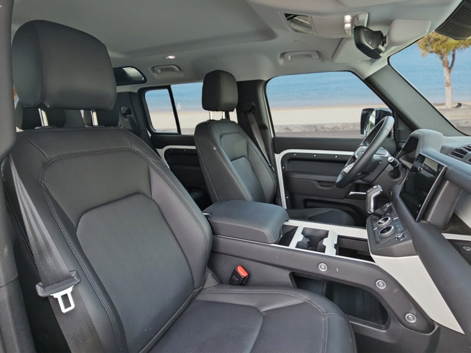 Land Rover Defender 3.0 2025 - Imagen 19 de 20