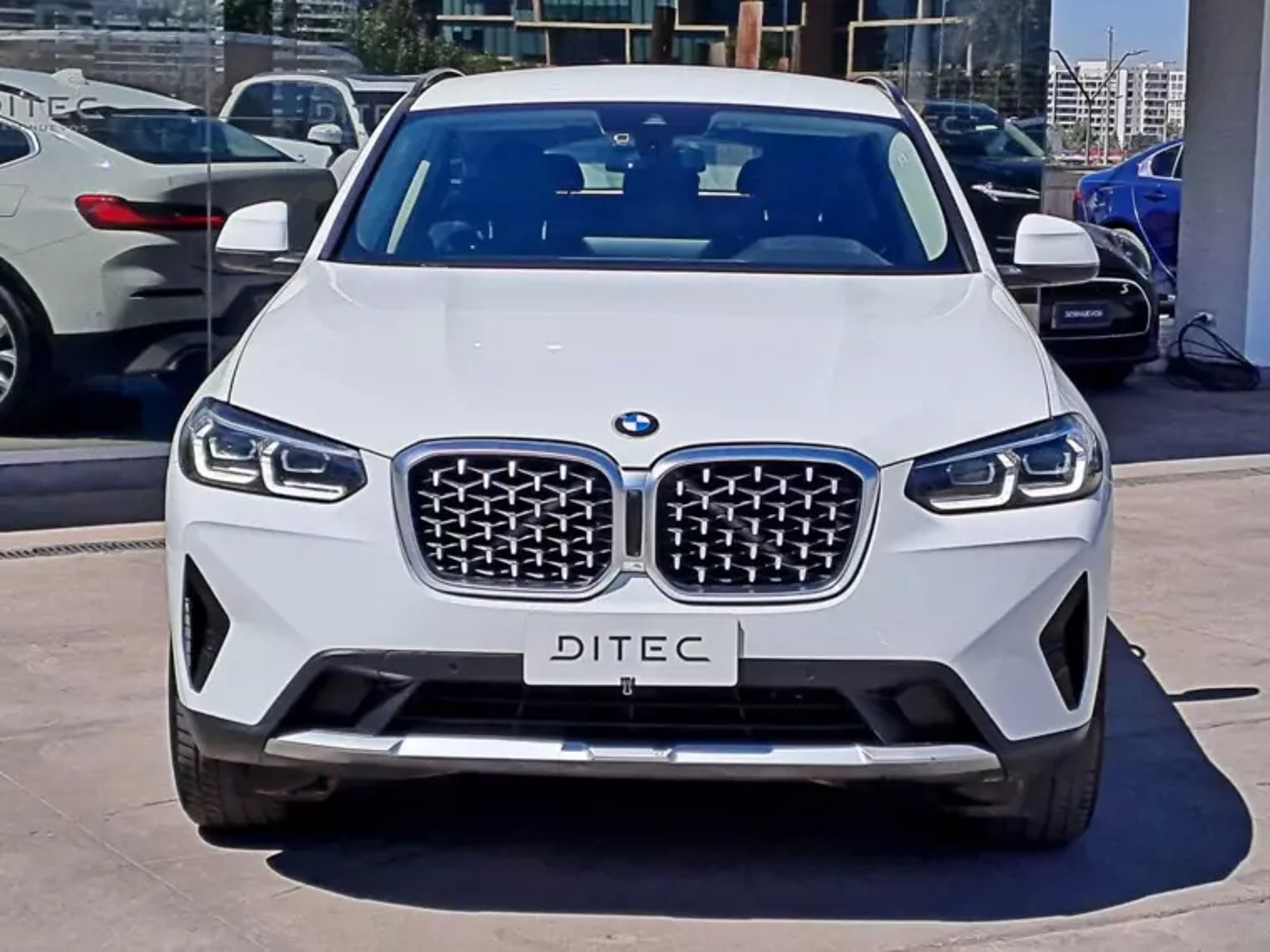BMW X4 Xdrive30i 4x4 2.0 At 2023 - Imagen 3 de 17