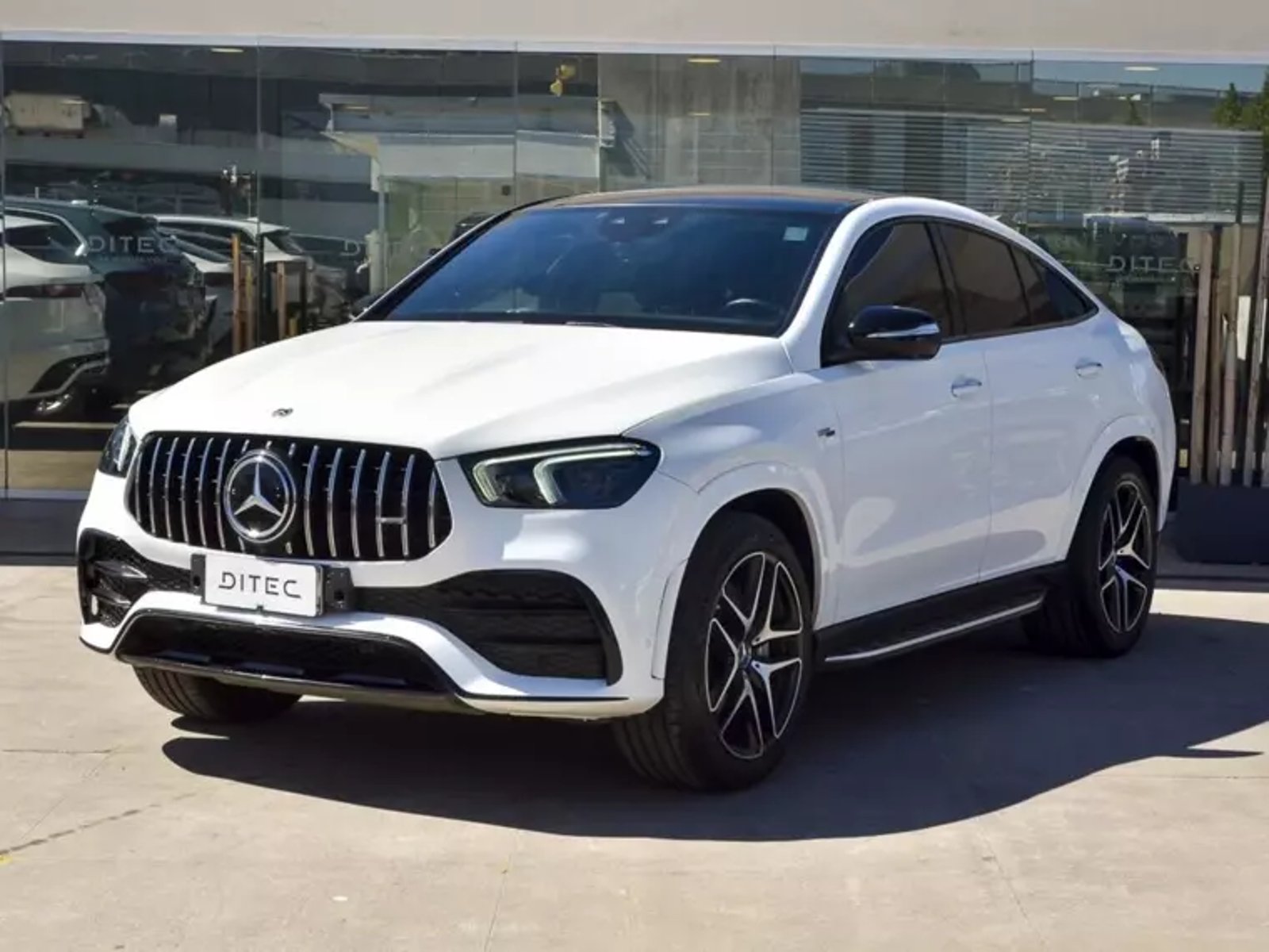 Mercedes-Benz Gle 53 Coupe 2023 - Foto 2 de 20
