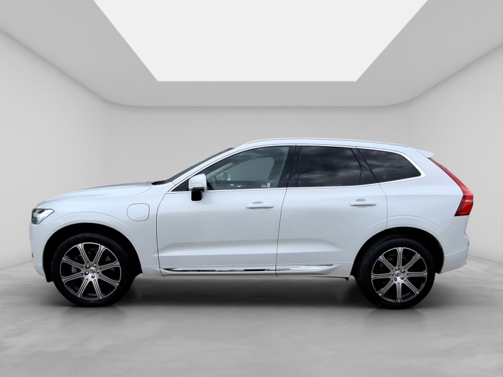 Volvo Xc60 T8 4x4 2.0 Aut 2021 - Foto 4 de 20