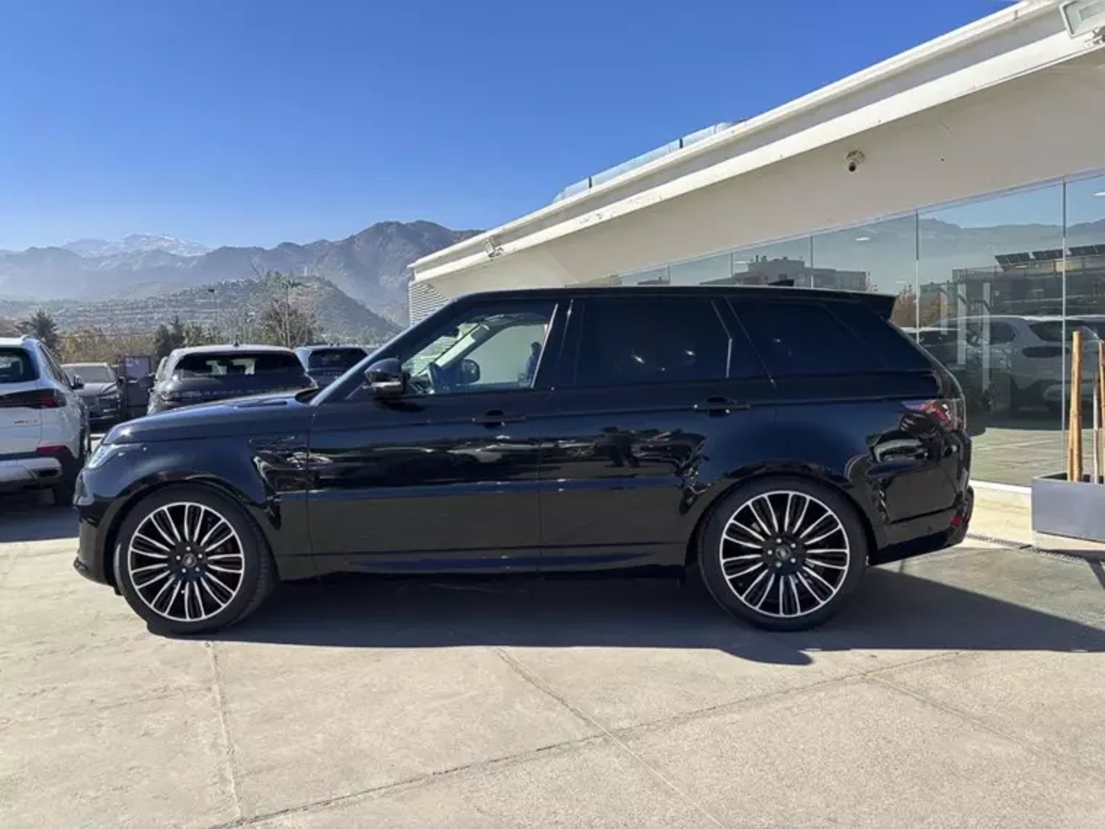 Land Rover Range rover Sport 4x4 5.0 At1 2022 - Imagen 8 de 15