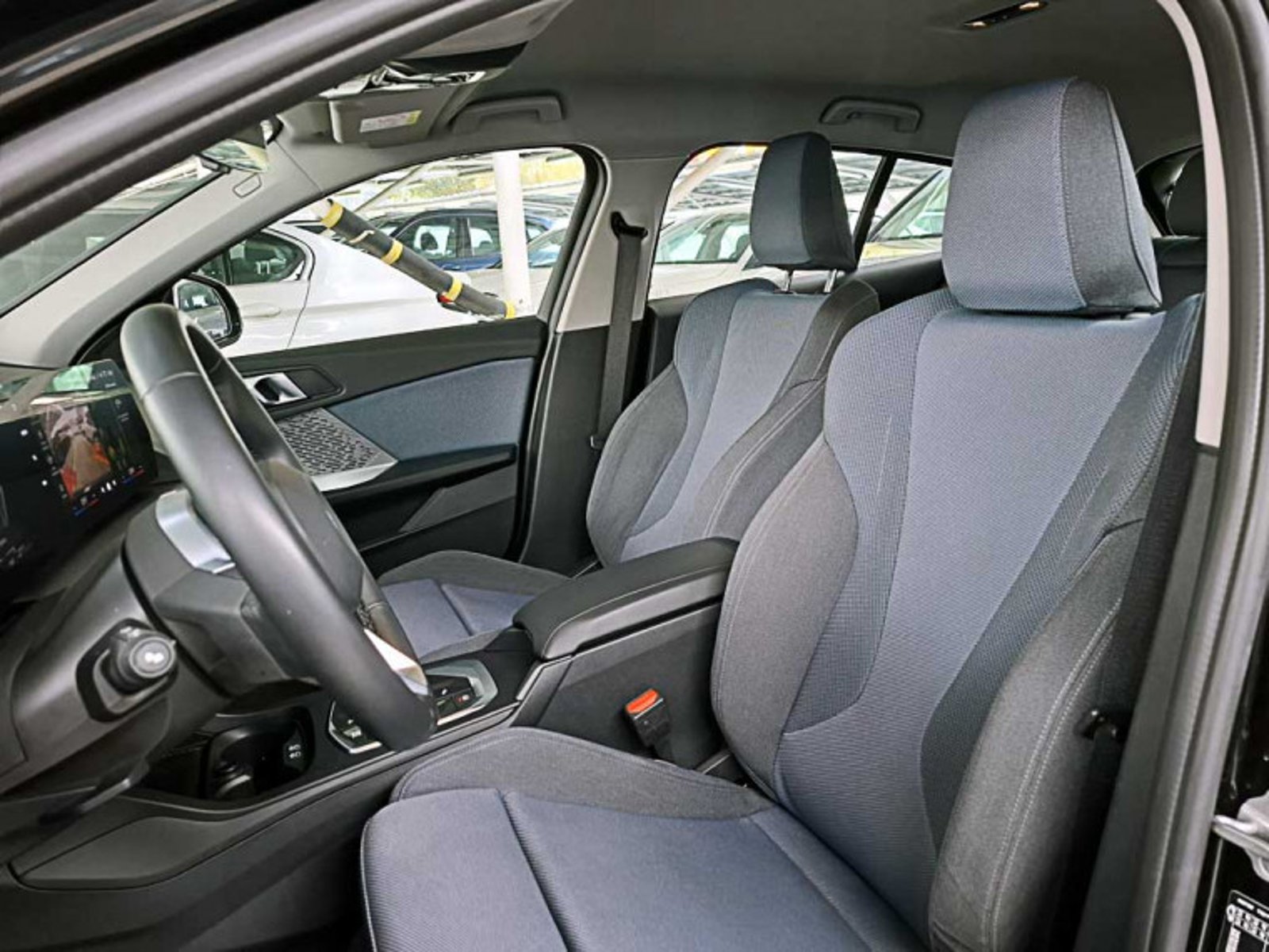 BMW 118 I Hatch Dynamic 2025 - Imagen 10 de 13