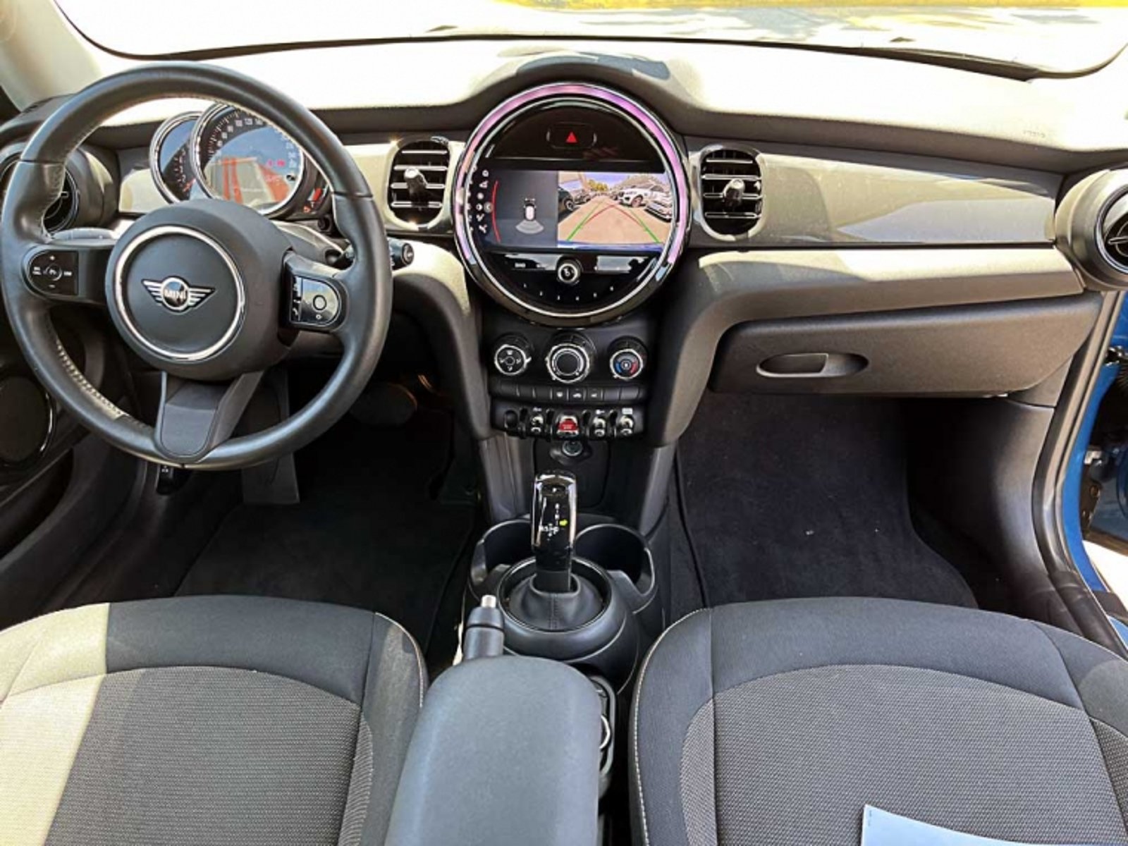 MINI Cooper Essential 3puertas 1.5 At 2024 - Imagen 8 de 13