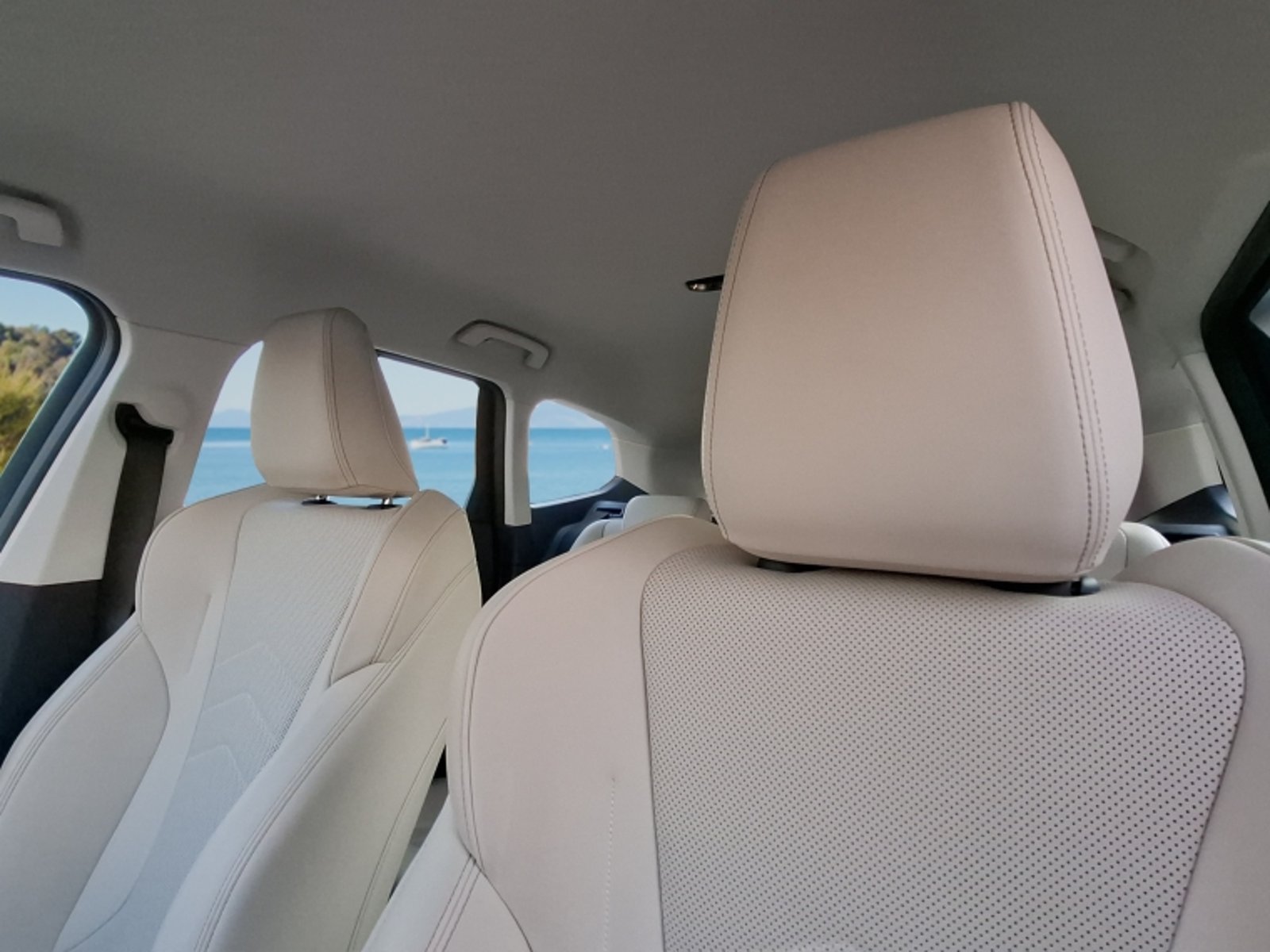 BMW Ix1 Edrive20 2025 - Imagen 11 de 20