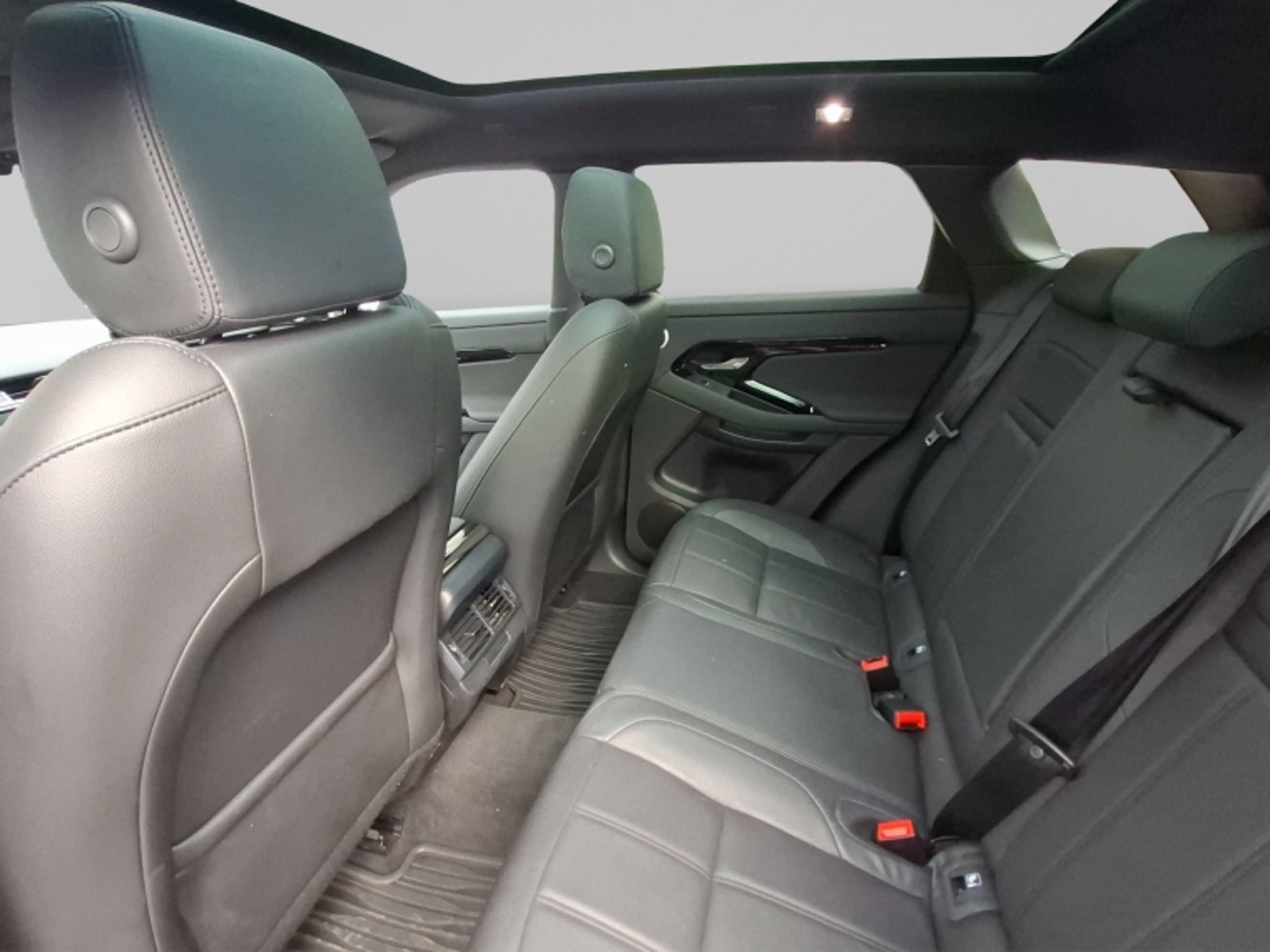 Land Rover Range rover evoque Se 4x4 2.0 At 2026 - Imagen 15 de 20