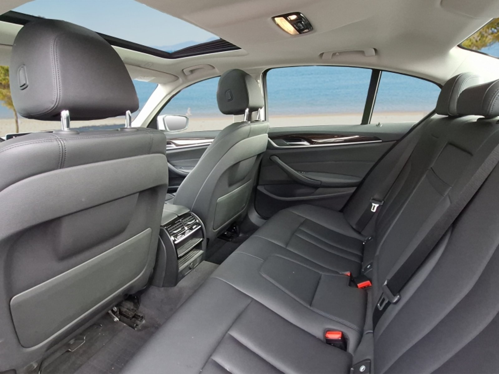 BMW 520 I 2.0 Aut 2019 - Imagen 15 de 20