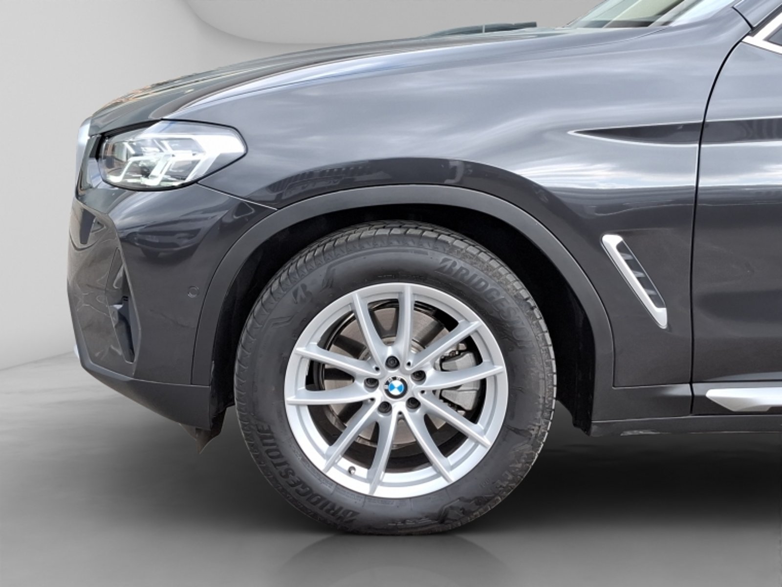 BMW X4 Xdrive20i Heritage 2025 - Imagen 9 de 20