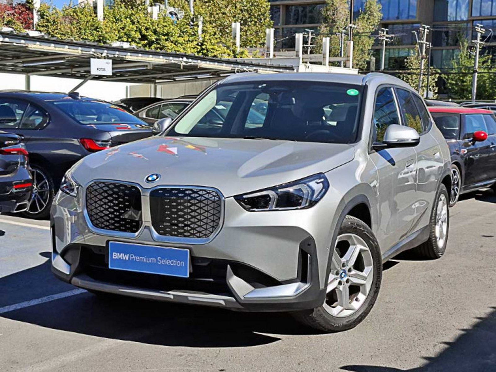 BMW Ix1 Xdrive30 Comfort 2026 - Foto 2 de 13