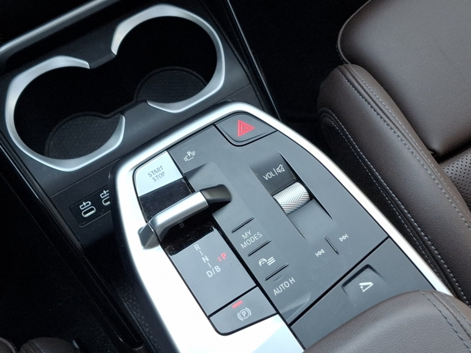 BMW Ix1 Xdrive20 Aut 2025 - Imagen 13 de 16