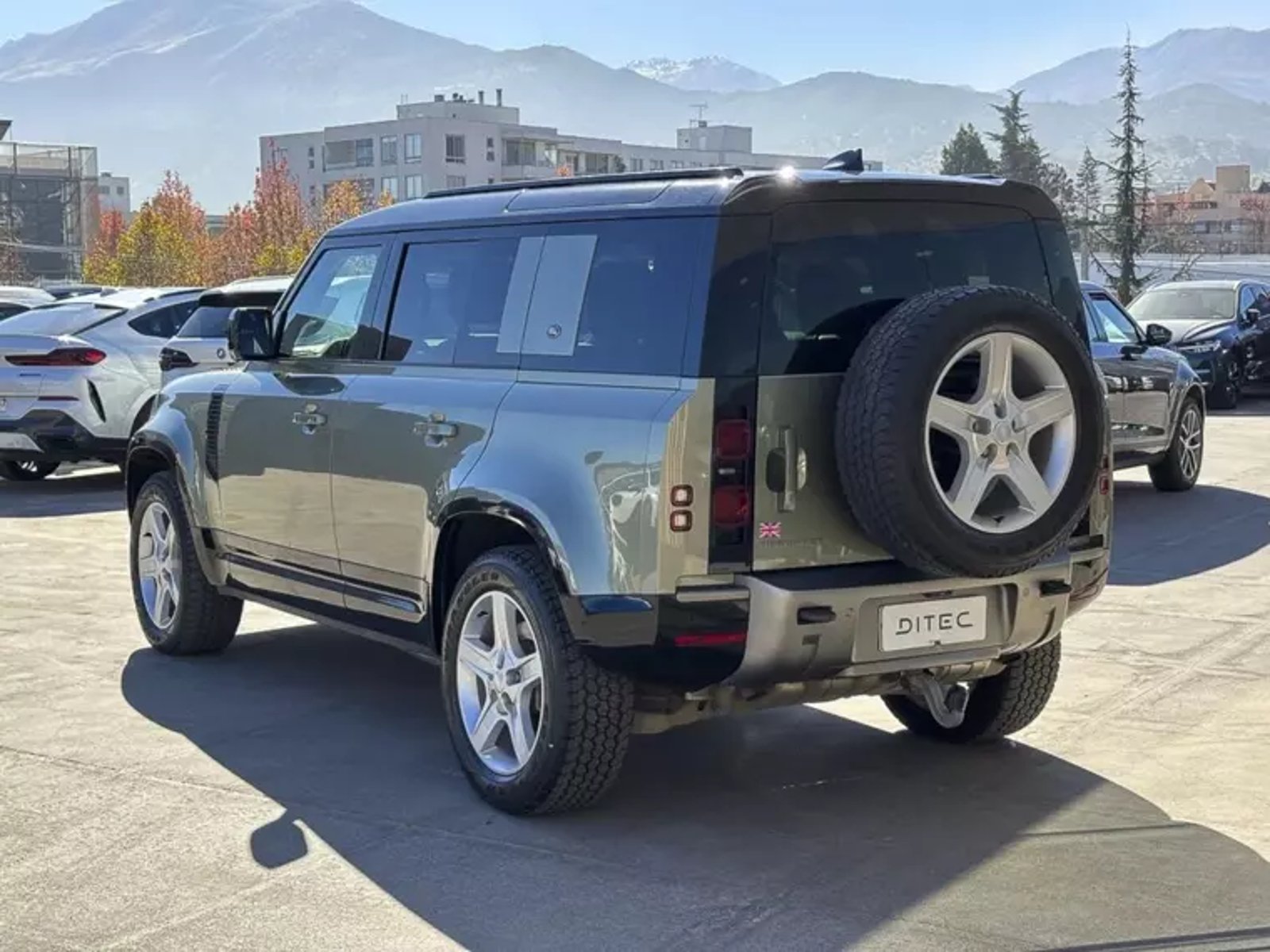 Land Rover Defender 110 X Dynamic 4x4 3.0 Aut 2023 - Imagen 6 de 17