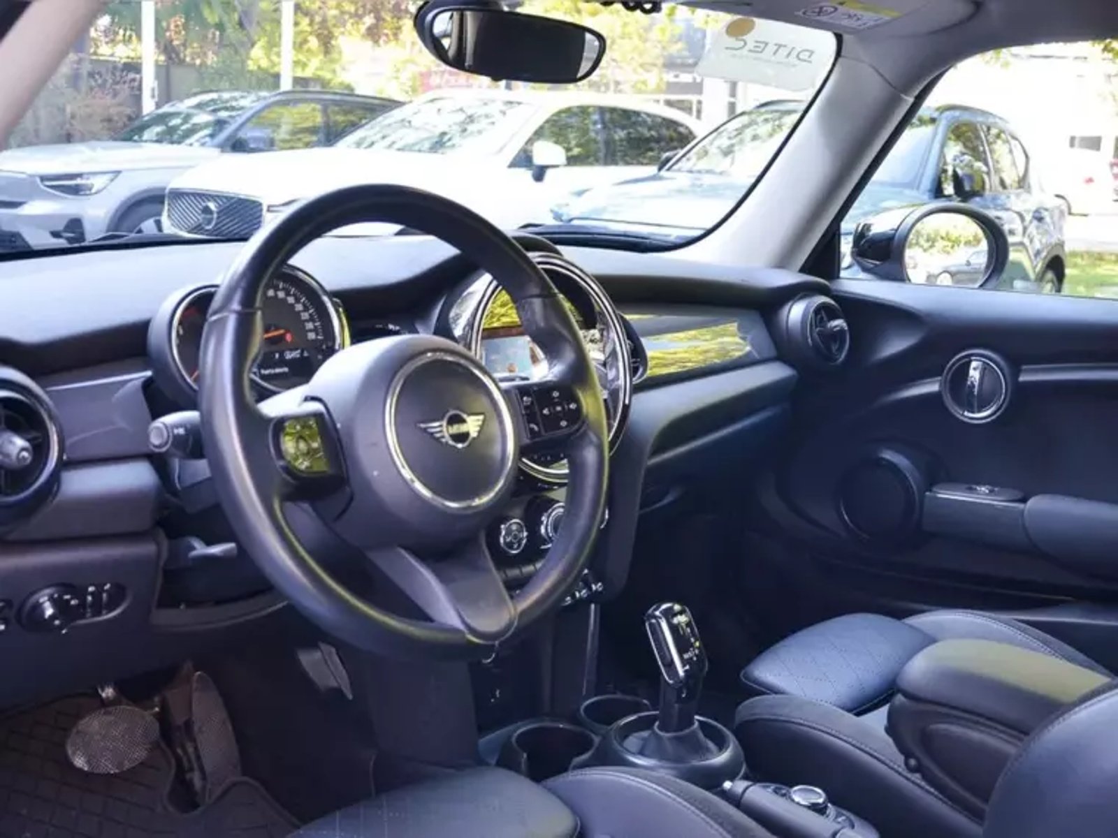 MINI Cooper 1.5 Essential Countryman At 2024 - Imagen 8 de 11