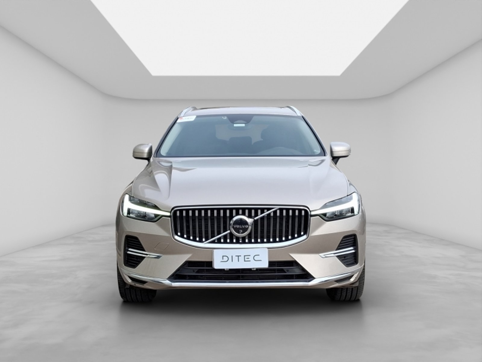 Volvo Xc60 Ii T8 Awd Recharge 2.0 Aut 2024 - Foto 2 de 20