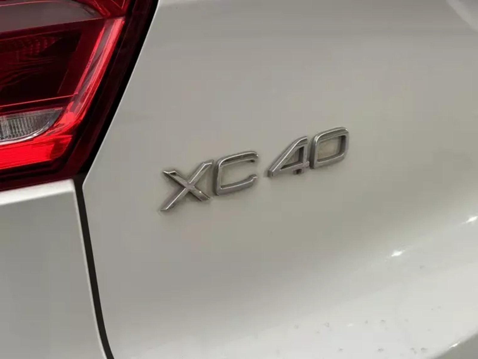 VOLVO Xc40 T5 Hybrid 1.5 Aut 2021 - Imagen 7 de 15