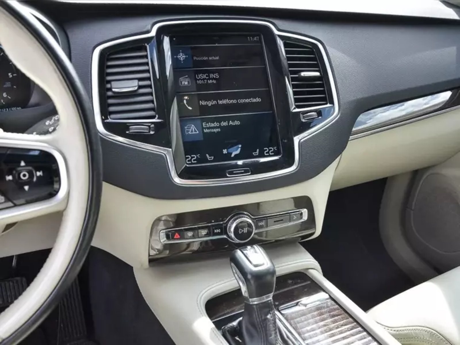 VOLVO Xc90 2.0 D5 Momentum Diesel Awd At 5p 2017 - Imagen 8 de 9