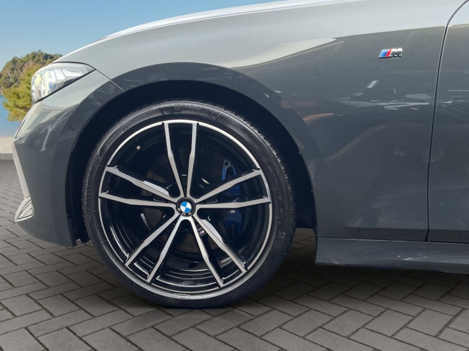 BMW 330 I Touring 2.0 Aut 2025 - Imagen 9 de 20
