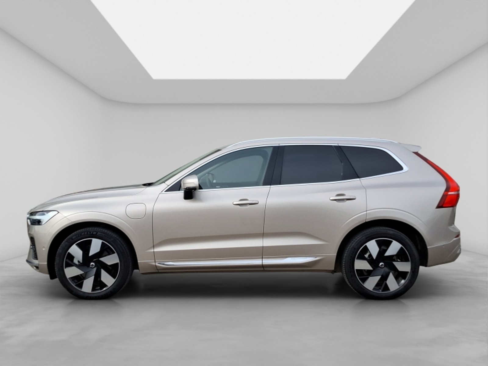 Volvo Xc60 Ii T8 Awd Recharge 2.0 Aut 2024 - Foto 4 de 20
