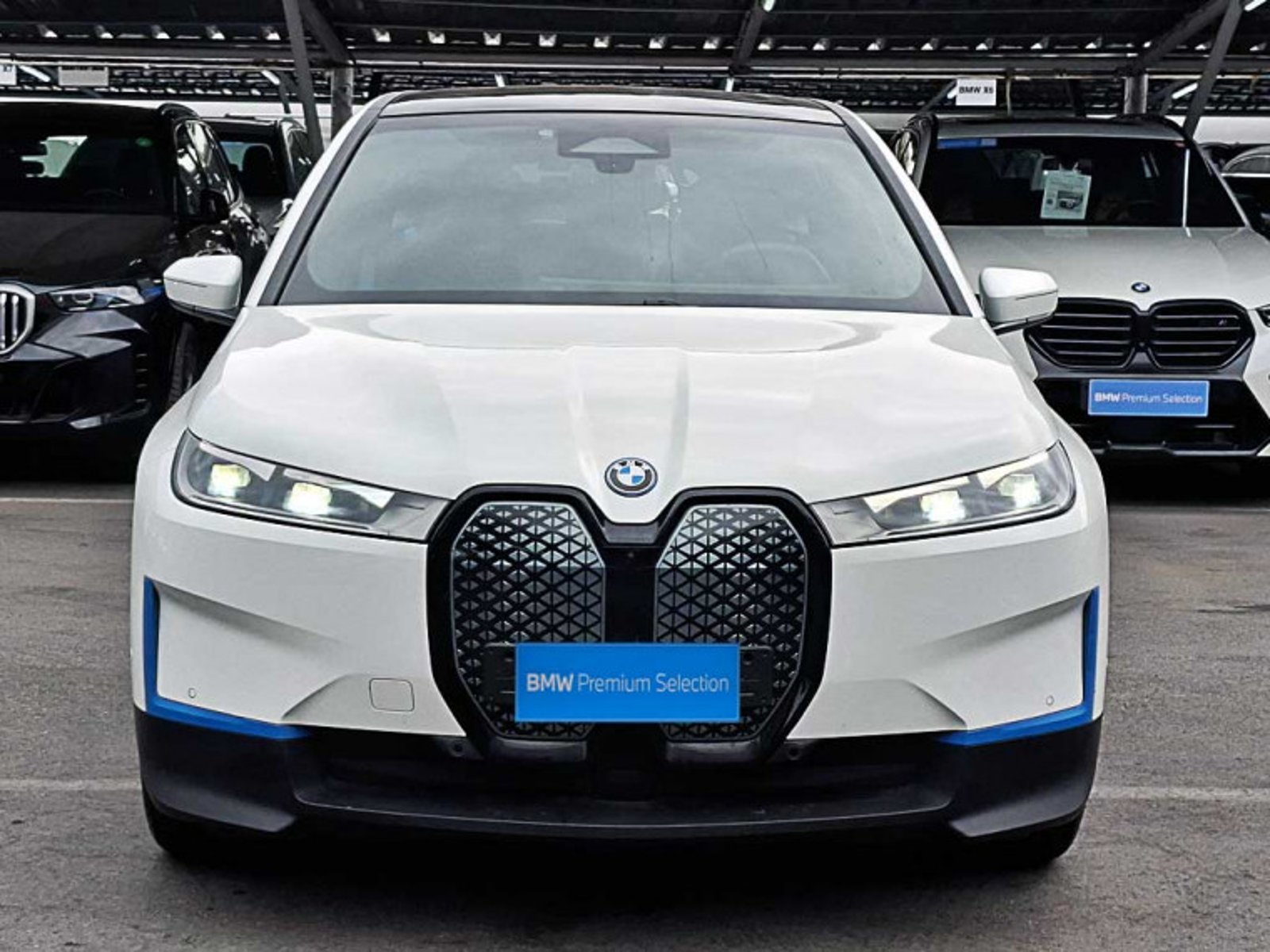 BMW Ix Xdrive 50 4x4 Aut 2024 - Imagen 3 de 13