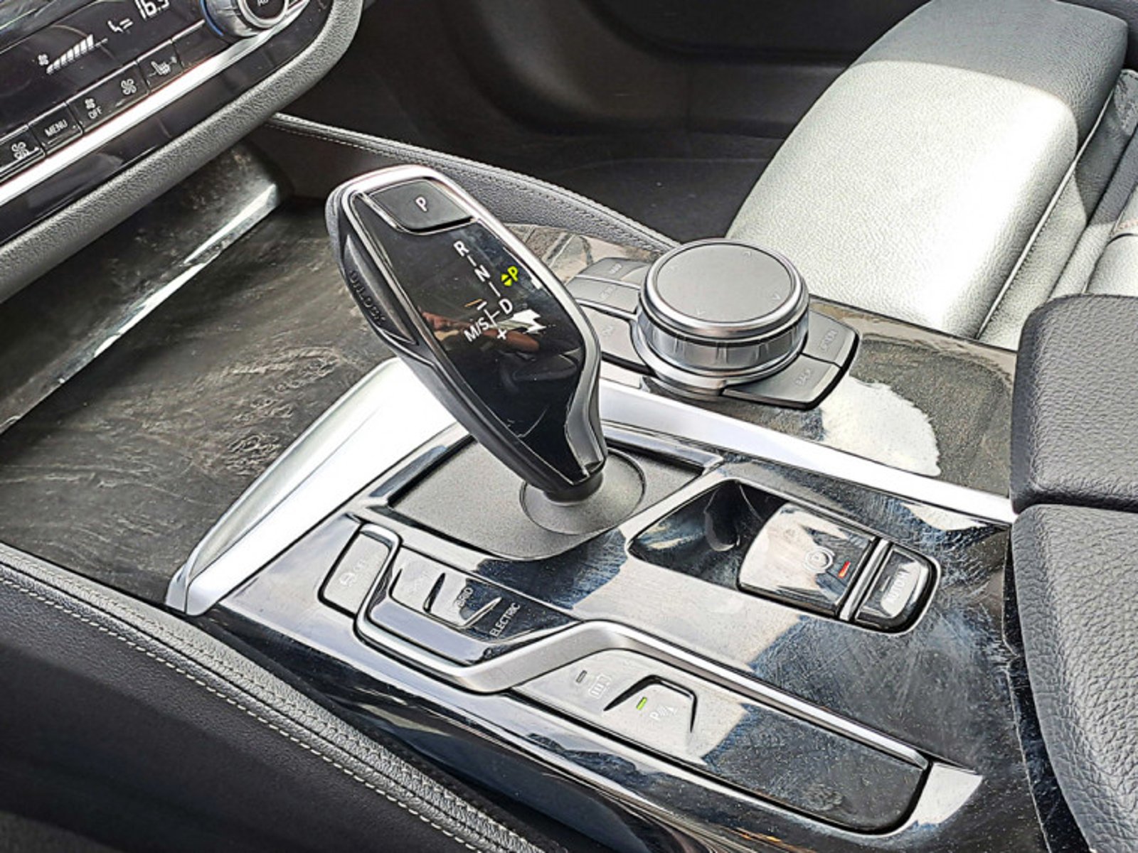 BMW 530 E Luxury Lci 2023 - Imagen 7 de 11