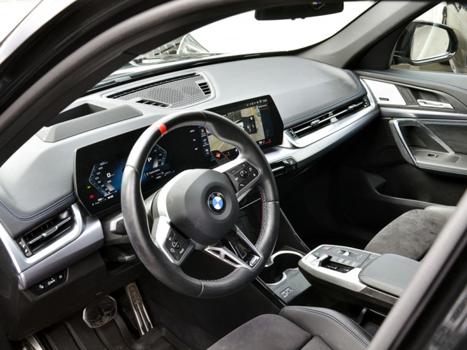 BMW X1 M35i 2025 - Imagen 13 de 17
