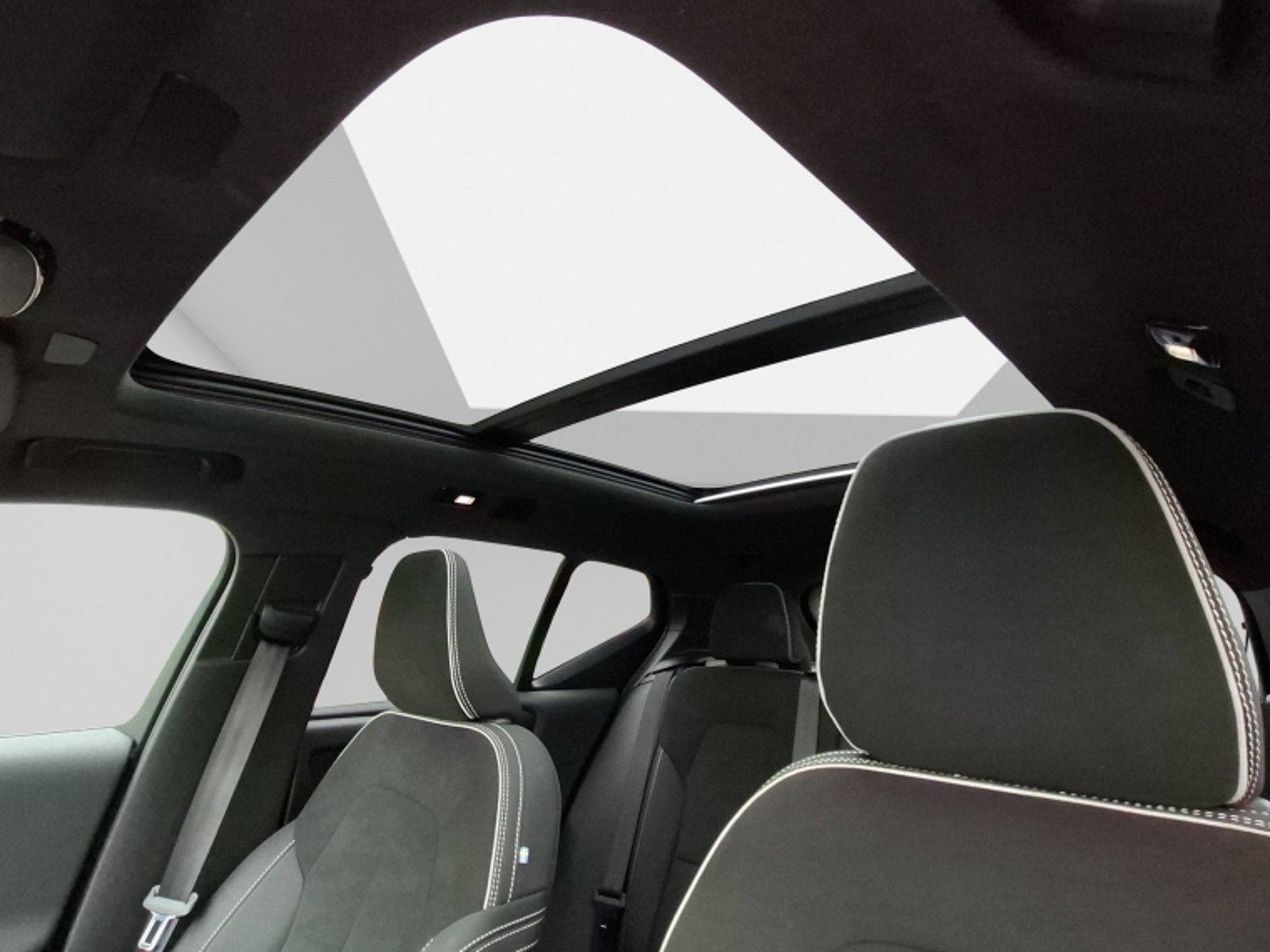 Volvo Ex40 P8 4x4 Aut 2025 - Imagen 11 de 20