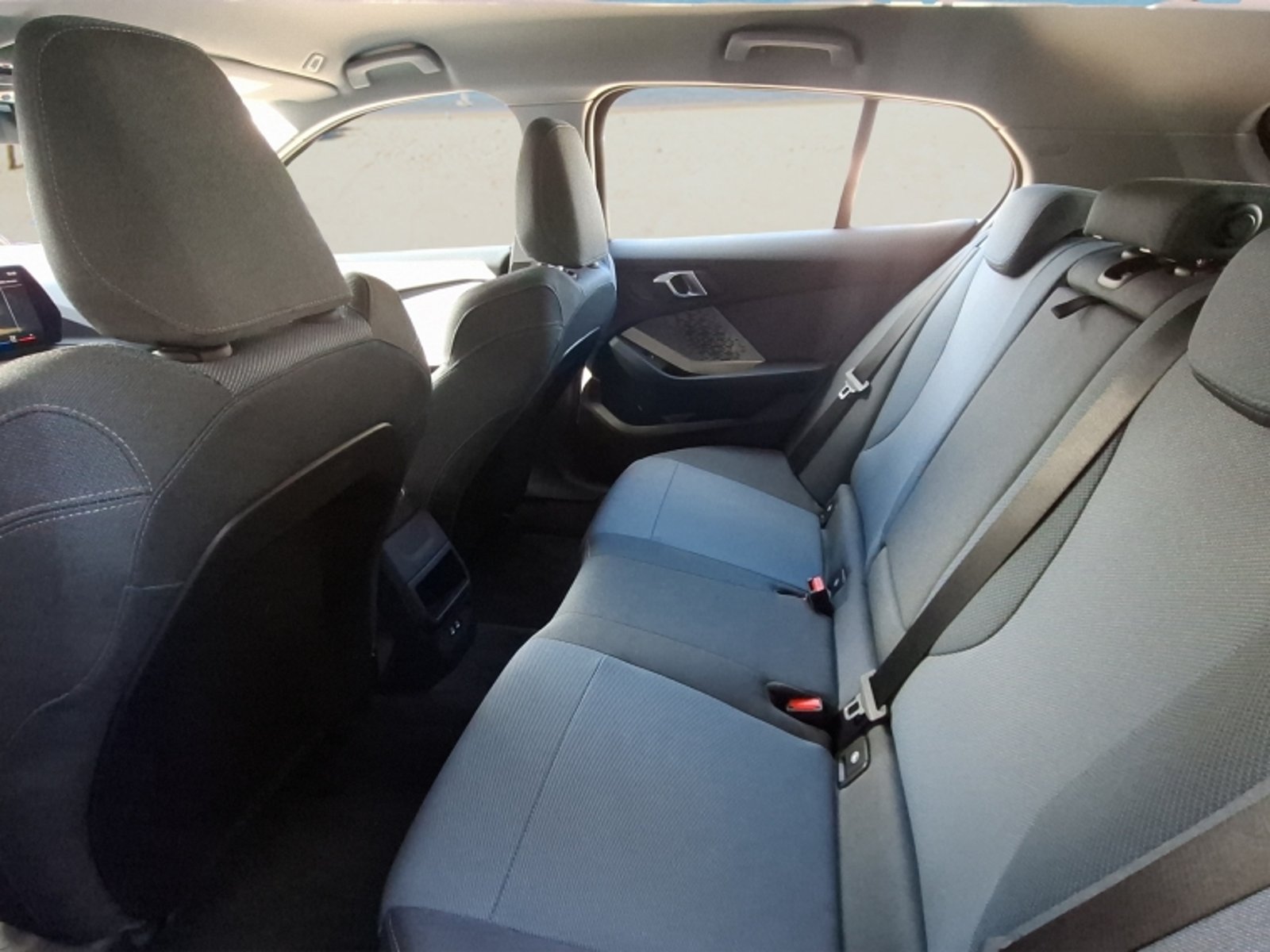 BMW 120 Hatch Dynamic 2026 - Imagen 15 de 20