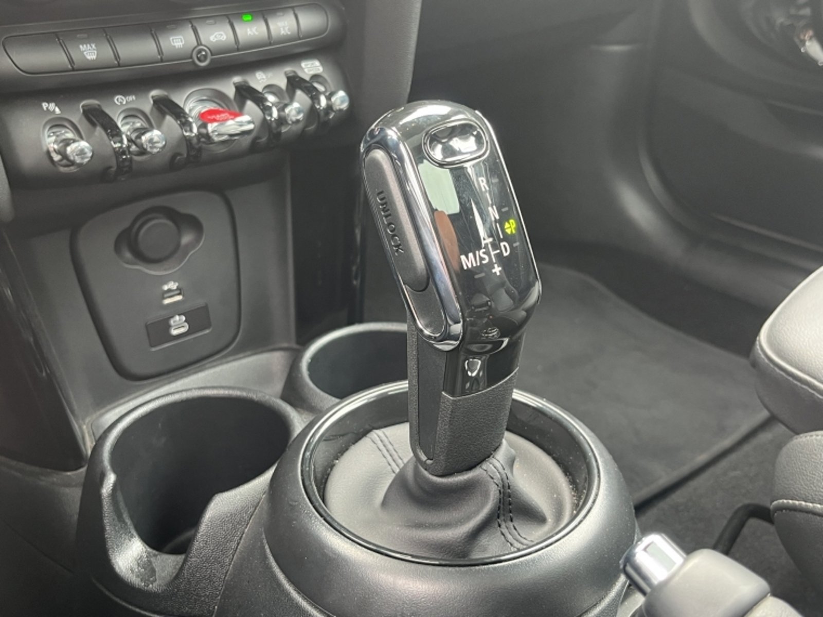 Mini Cooper S Hb 3p 2.0 Aut 2024 - Imagen 13 de 20
