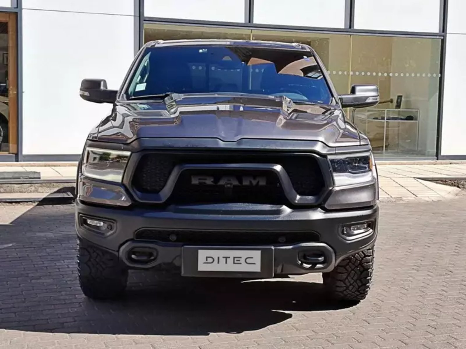 RAM 1500 5.7 Rebel Sport Crew Cab 4wd 2024 - Imagen 3 de 17
