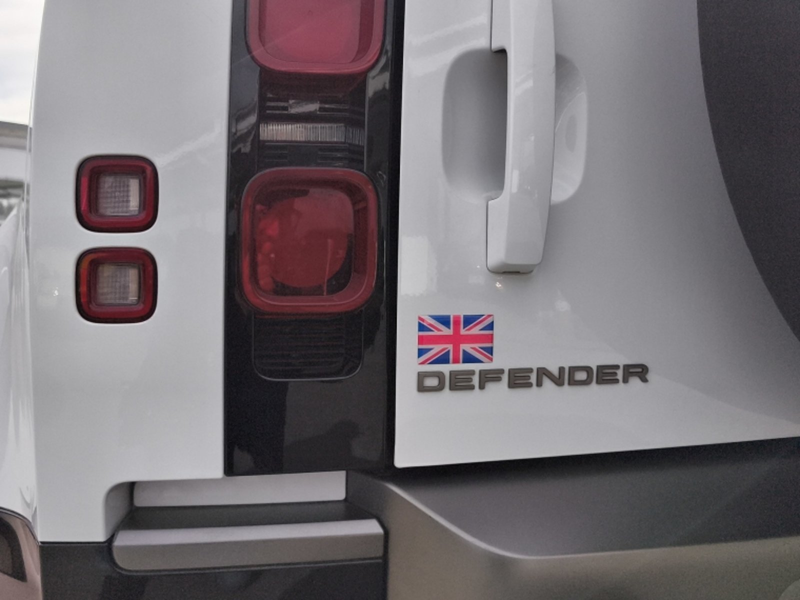 Land Rover Defender 110 3.0 Aut 2024 - Imagen 9 de 20