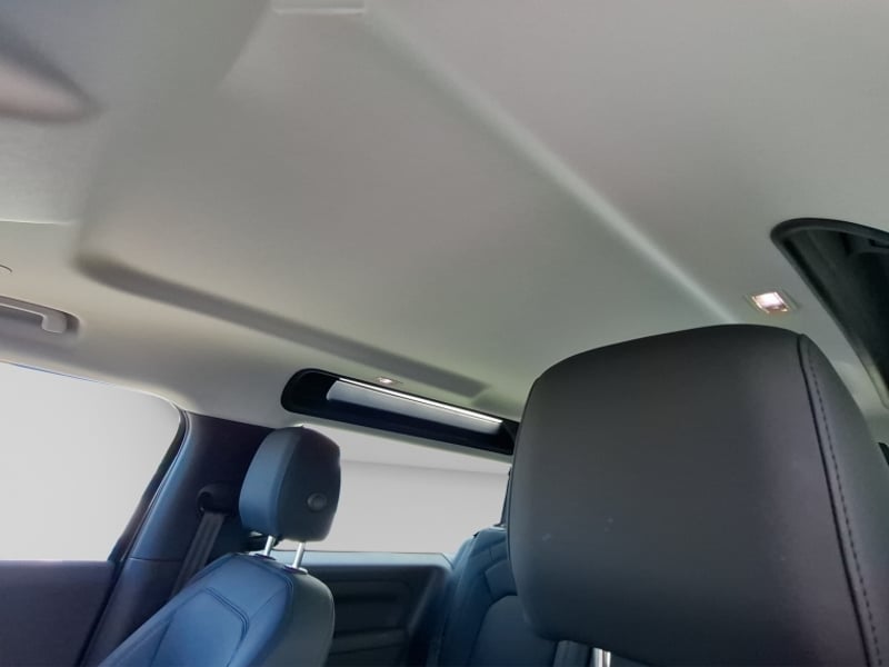 Land Rover Defender 90 3.0id S 2026 - Imagen 11 de 16
