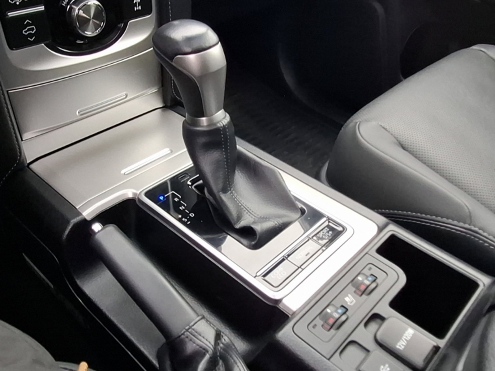 Toyota Land cruiser prado 4wd 4.0 At 2023 - Imagen 13 de 20