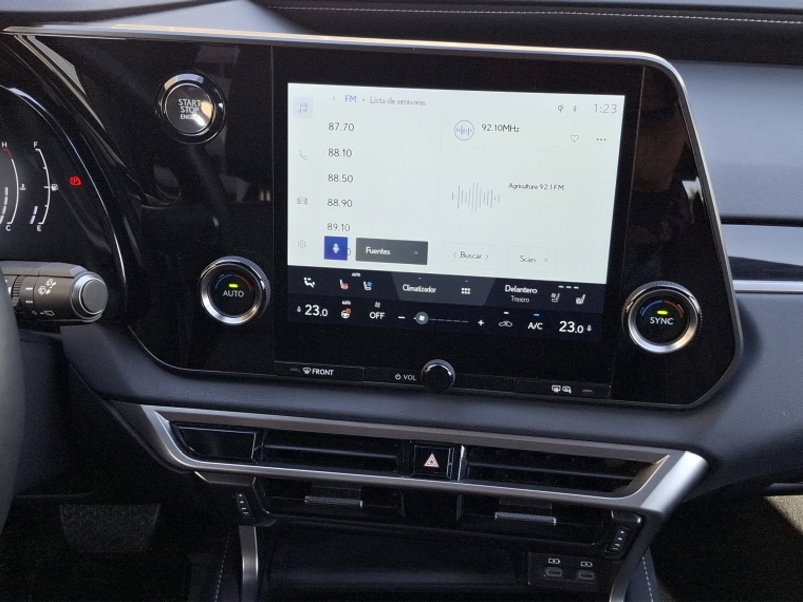 LEXUS Rx350 4x4 2.4 Aut 2024 - Imagen 18 de 20