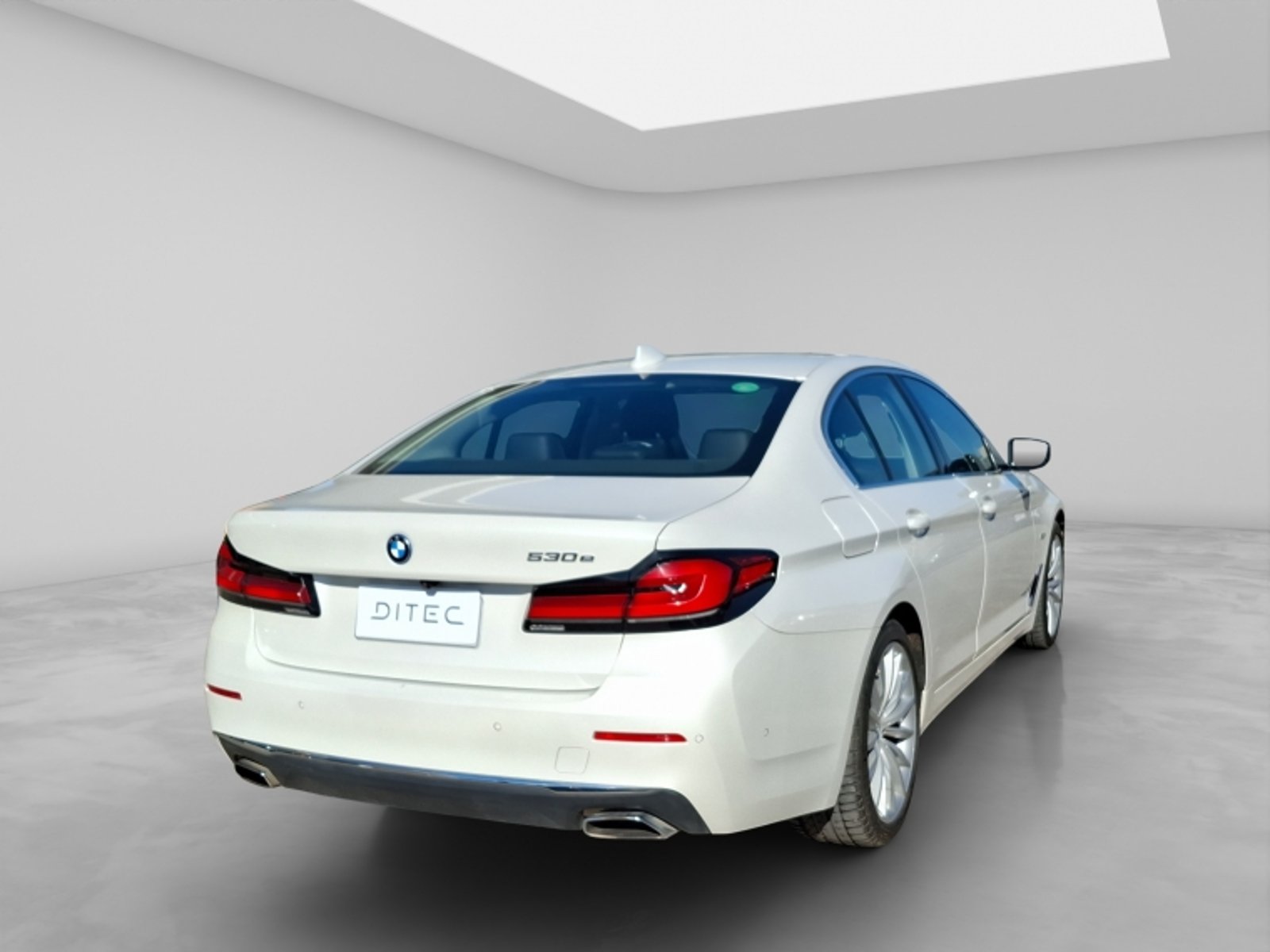 BMW 530 E Luxury 2024 - Imagen 7 de 20